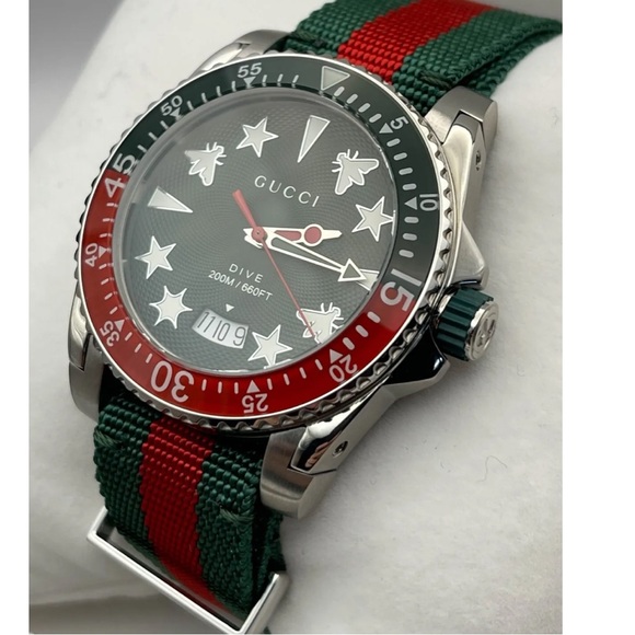 GUCCI 40mm Italian Luxury Watch - Picture 3 of 9